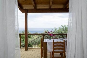 VILLA BIFAMILIARE SCOPELLO