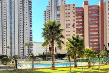 Luxury Apartment Boutique TorreSol, free parking, Wi-Fi, pool, air conditioning, sea view