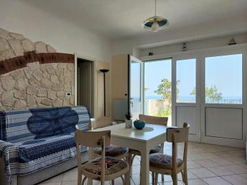 Una finestra sul mare monolocale