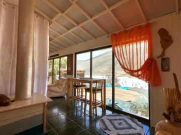 Kikiki House