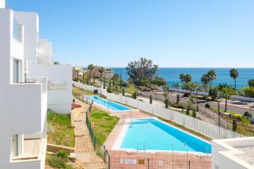 Luxury 3BDR duplex penthouse Lar Bay