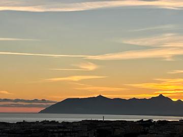 Terracina - Incantevole vista mare, centro storico e spiaggia a piedi - wifi