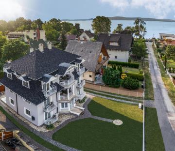 VillaBoglár