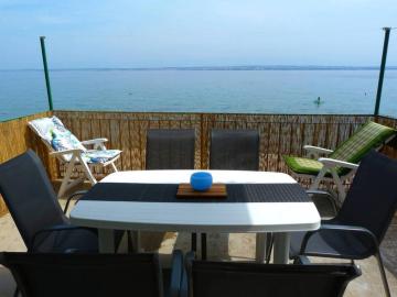 Sea Front Holiday House Zal