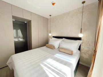 Luxury Apartment A619 + free private parking