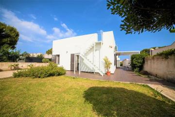 Villa Champagne e Sea - entire villa with private pool