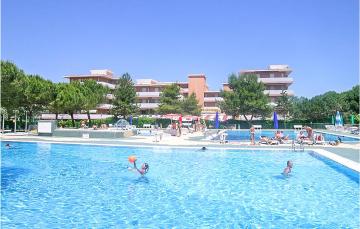 Awesome apartment in Bibione with 1 Bedrooms and Outdoor swimming pool