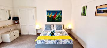 Luna Caprese Room