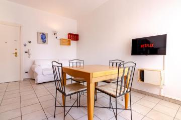 Cozy one bedroom in great location