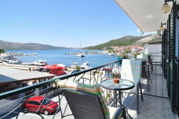 Apartments Snješka - 20m from sea