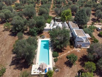 Trullo Cristiana - private swimming pool