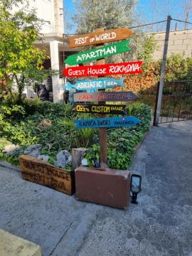Guest House Roki & Diva