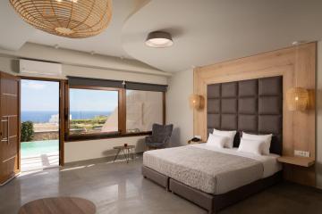 Perla Nera Suites