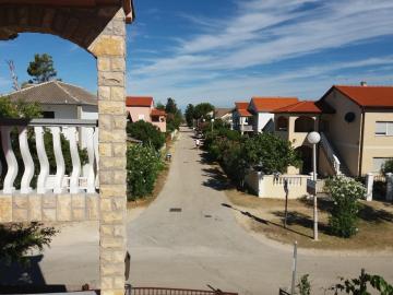 Apartment Alma -near Queen Beach