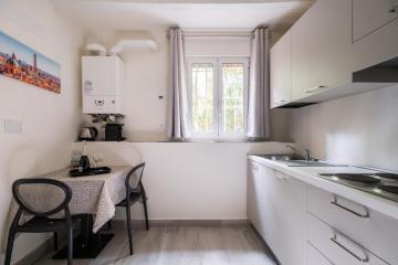 Studio Fondazza 22 vicino ai Giardini Margherita