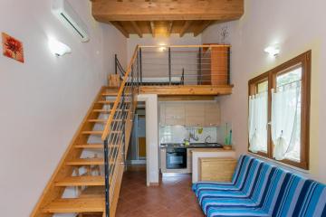 Sole 3 - Monolocale con soppalco