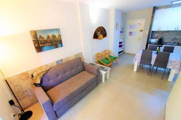 V&V LLORET- APARTAMENTO BLANC con piscina comunitaria, aire acondicionado, ideal familias