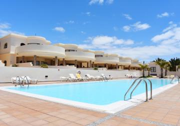 Riviera Park 1A - 1st Floor - 2 Bedrooms - Air con - Wi-Fi - UK TV