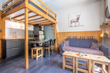Cosy 40m With Balcony In The Heart Of Chamonix