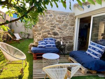 Exclusiva casa en Canido con jardín