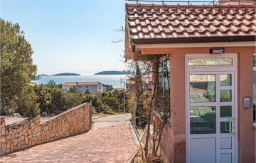 Stunning apartment in Sibenik with WiFi and 1 Bedrooms