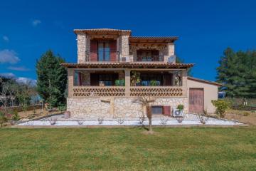 Villa Karavia