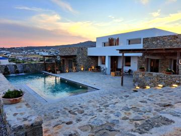 Mykonian Art Homes - Casa Noe