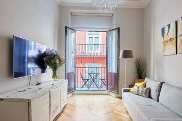 TuApartamento - Boutique - Zapateria 45