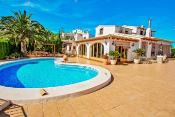 Finca Fantaxat - holiday home with private pool and panoramic views in Benissa