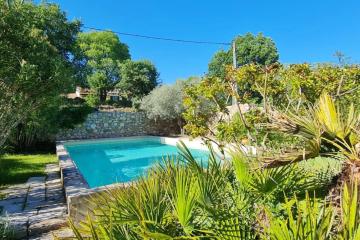 Maison de 5 chambres avec piscine privee jardin clos et wifi a Lorgues