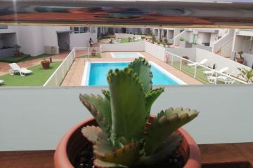 Blue Ocean Corralejo: Sunny terrace, pool, wifi