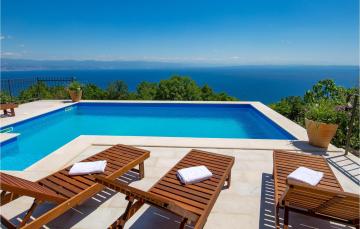 Stunning home in Moscenicka Draga with 3 Bedrooms, WiFi and Outdoor swimming pool