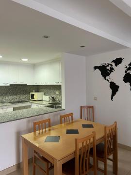 APARTAMENT A LA VORA DEL MAR