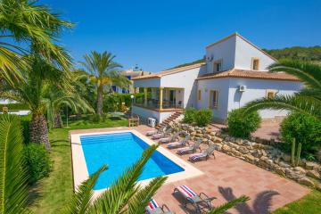 Villa Cabriel by Villa Plus