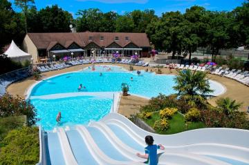 Bungalow de 3 chambres a Saint Brevin les Pins a 300 m de la plage avec piscine partagee terrasse amenagee et wifi