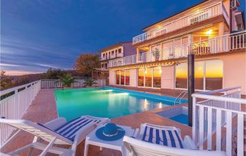 Beautiful home in Jadranovo with 5 Bedrooms, WiFi and Outdoor swimming pool