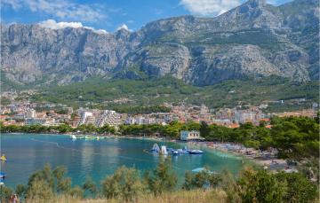Awesome apartment in Makarska with WiFi and 2 Bedrooms