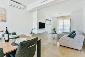 Apart Residence Rudan 1