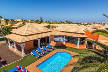 Villa Duna Mar by Villa Plus