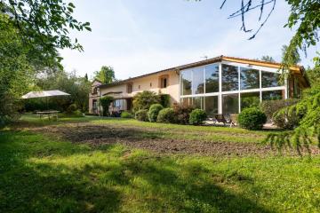 Maison avec piscine chauffée
