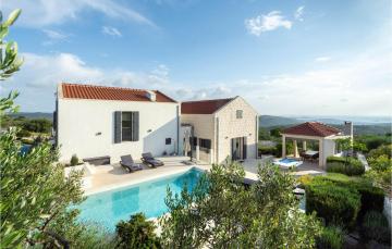 Awesome home in Rogoznica with 4 Bedrooms, WiFi and Outdoor swimming pool