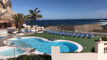 Vivienda con encanto, en un complejo con piscina