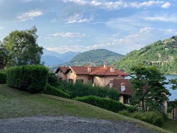 Lussuoso appartamento nella magia del lago d'Orta