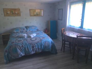 chambre et sanitaires privatifs