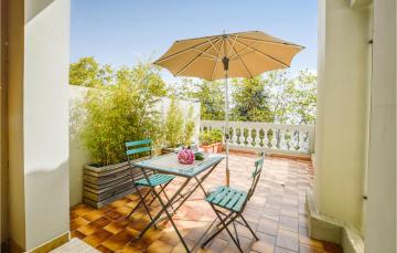 Amazing apartment in Bastia with WiFi
