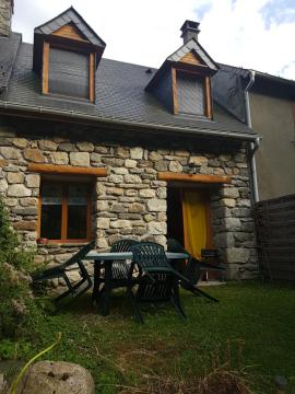 Maison mitoyenne avec cheminée