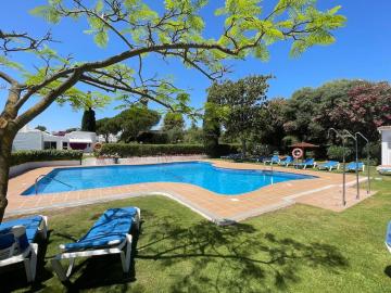 3BR Cozy Townhouse in Green Golf Area of Marbella.