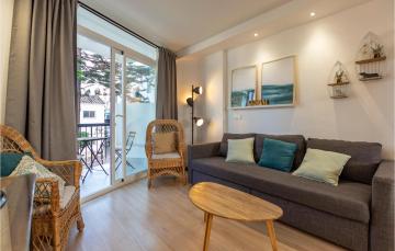 Nice apartment in Torremolinos with WiFi and 1 Bedrooms