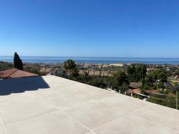 Villa with an amazing sea view