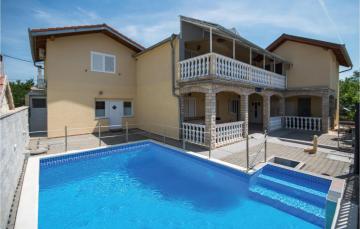 Beautiful apartment in Kakma with Outdoor swimming pool and WiFi